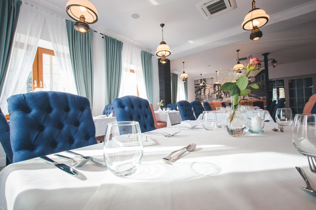Novopolska - Hotel I Restauracja Kościan エクステリア 写真